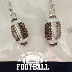 NWT DANGLE FOOTBALL SHAPE EARRINGS @c
